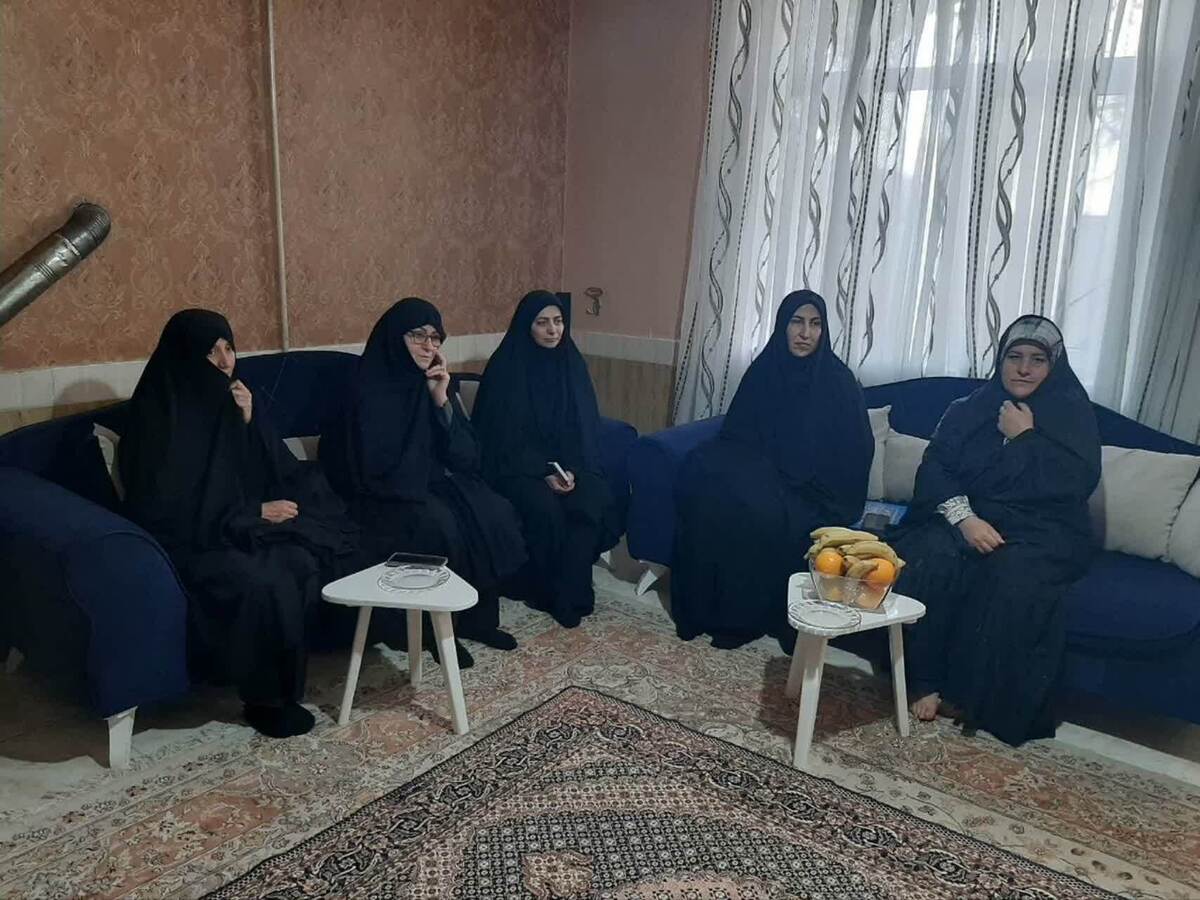 دیدار با خانواده 